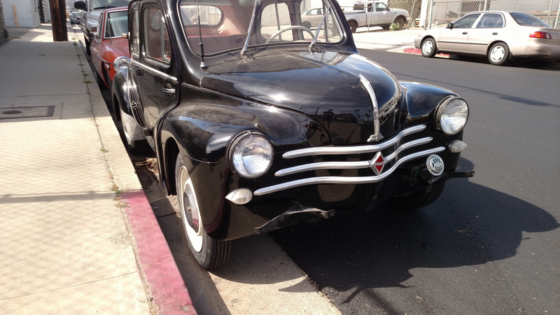 Illustration for article titled Help Me Identify This Car